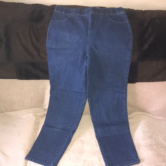 Croft Barrow Stretch Medium Short Jeans 